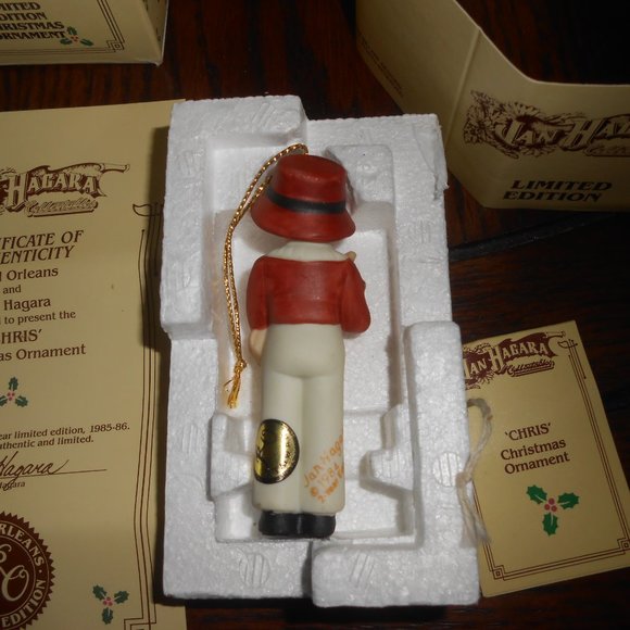 NEW Rare Vinatge Jan Hagara porcelain Chris Christmas Ornament Hand crafted Box - Picture 4 of 9